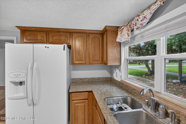 16080 Crestview Drive, Gulfport, MS 39503
