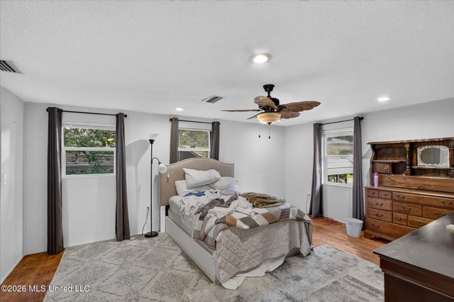 16080 Crestview Drive, Gulfport, MS 39503