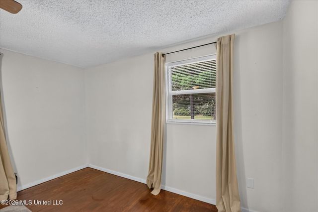 16080 Crestview Drive, Gulfport, MS 39503