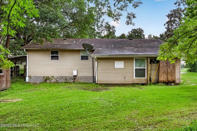16080 Crestview Drive, Gulfport, MS 39503