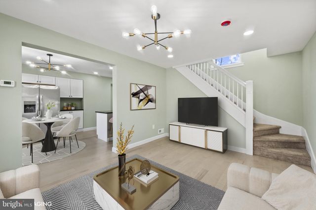 5 BAYSHIP RD, Dundalk, MD 21222