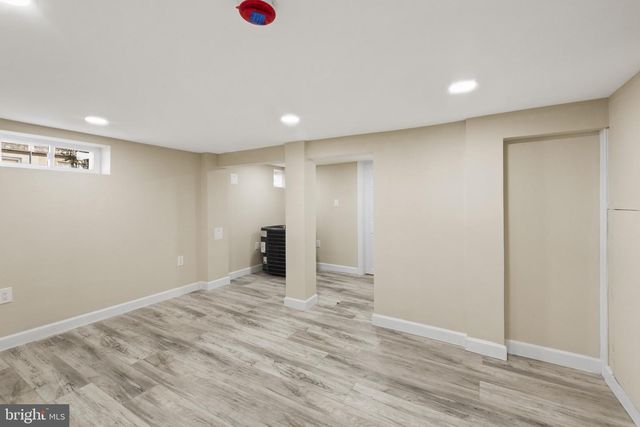 5 BAYSHIP RD, Dundalk, MD 21222