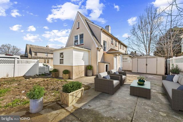 5 BAYSHIP RD, Dundalk, MD 21222