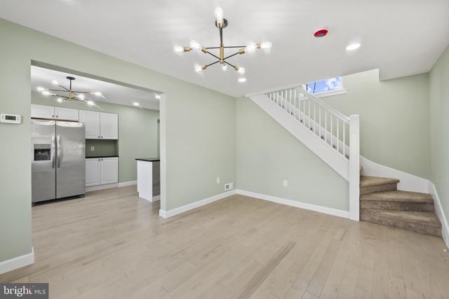 5 BAYSHIP RD, Dundalk, MD 21222