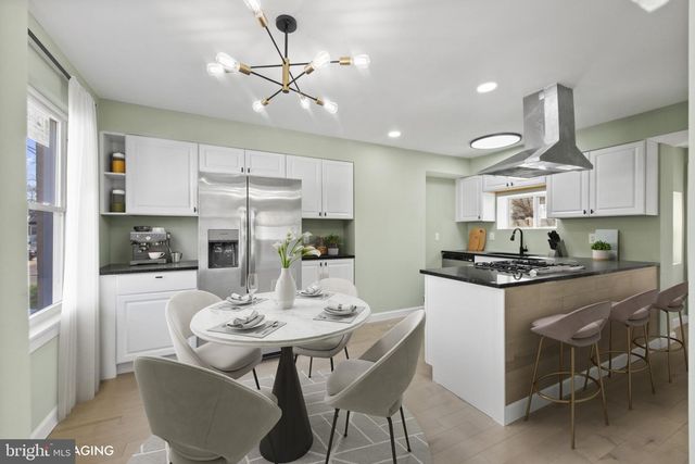 5 BAYSHIP RD, Dundalk, MD 21222