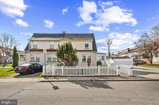 5 BAYSHIP RD, Dundalk, MD 21222