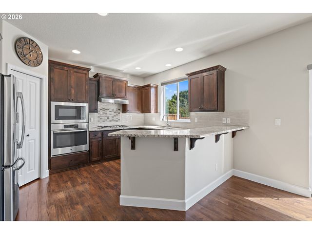 21562 Sw OXFORD Ter, Sherwood, OR 97140