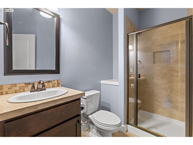 21562 Sw OXFORD Ter, Sherwood, OR 97140