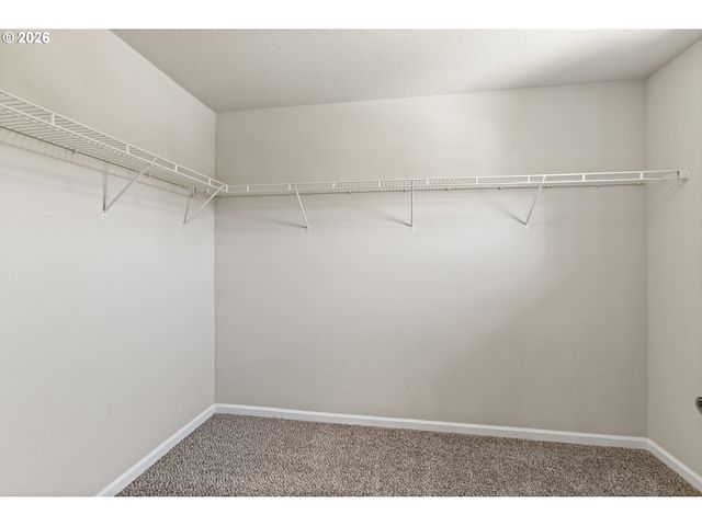 21562 Sw OXFORD Ter, Sherwood, OR 97140