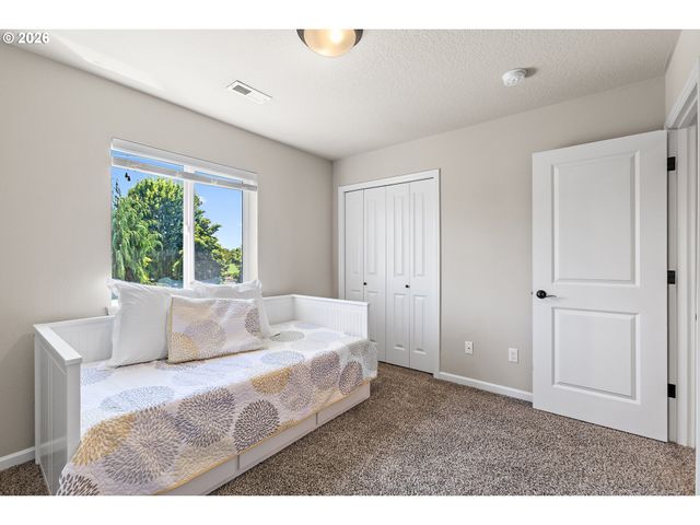 21562 Sw OXFORD Ter, Sherwood, OR 97140