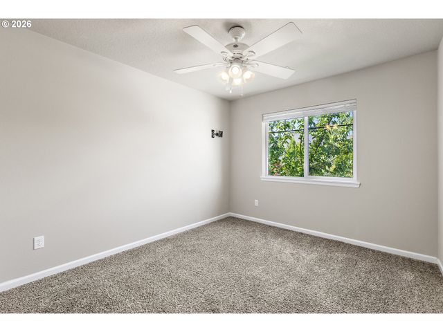 21562 Sw OXFORD Ter, Sherwood, OR 97140