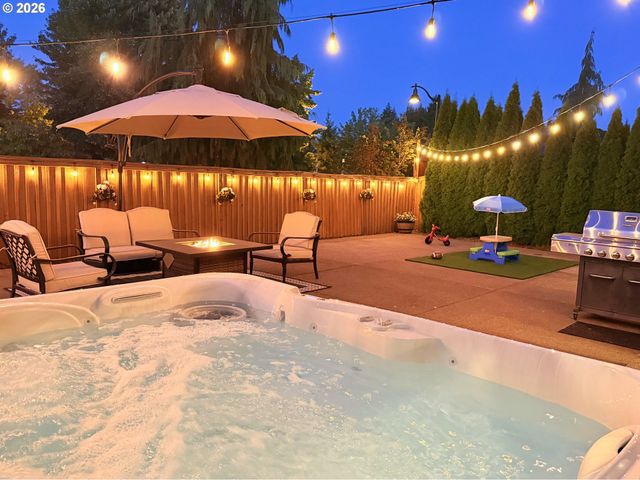 21562 Sw OXFORD Ter, Sherwood, OR 97140