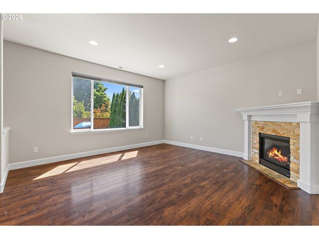 21562 Sw OXFORD Ter, Sherwood, OR 97140