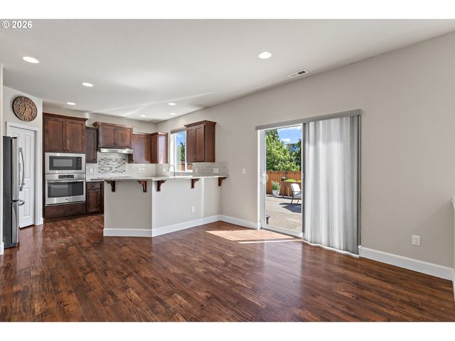 21562 Sw OXFORD Ter, Sherwood, OR 97140