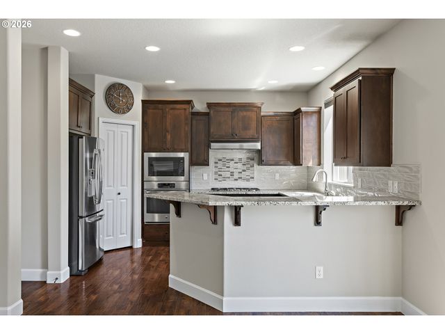 21562 Sw OXFORD Ter, Sherwood, OR 97140