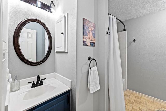9603 Angora Pass, Helotes, TX 78023