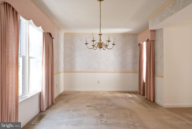 13405 VIRGINIA WILLOW DR, Fairfax, VA 22033