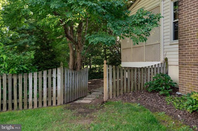 13405 VIRGINIA WILLOW DR, Fairfax, VA 22033