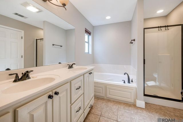 38248 Shelby Dr, Denham Springs, LA 70706