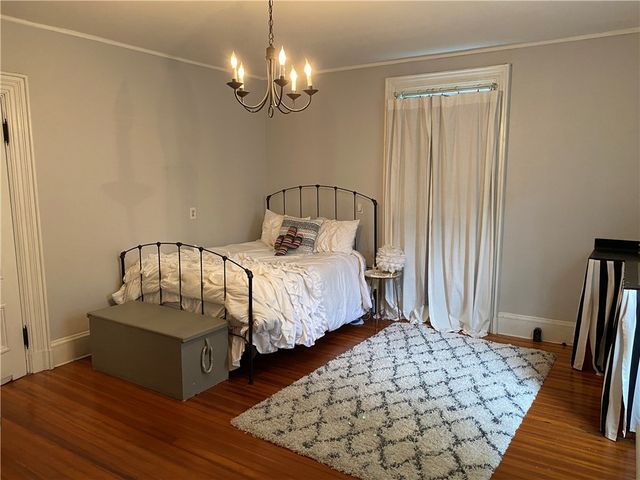 12 Clarke Street, Newport, RI 02840