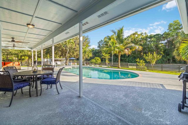 6578 146th Road N, Palm Beach Gardens, FL 33418