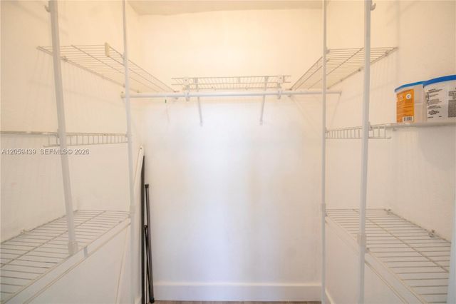 4758 W Flagler St 14, Miami, FL 33134