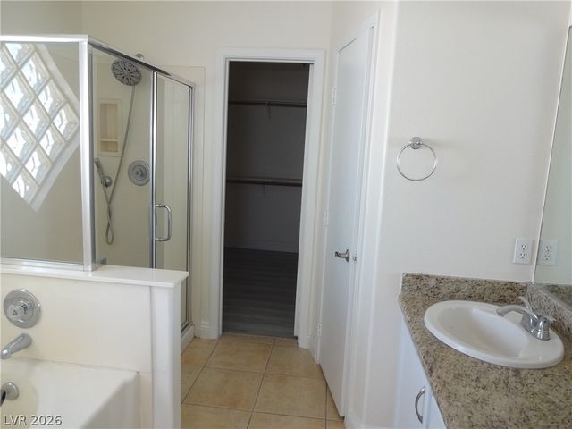 1533 Honey Vista Lane, North Las Vegas, NV 89032