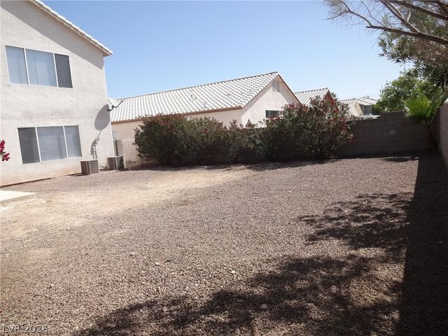 1533 Honey Vista Lane, North Las Vegas, NV 89032