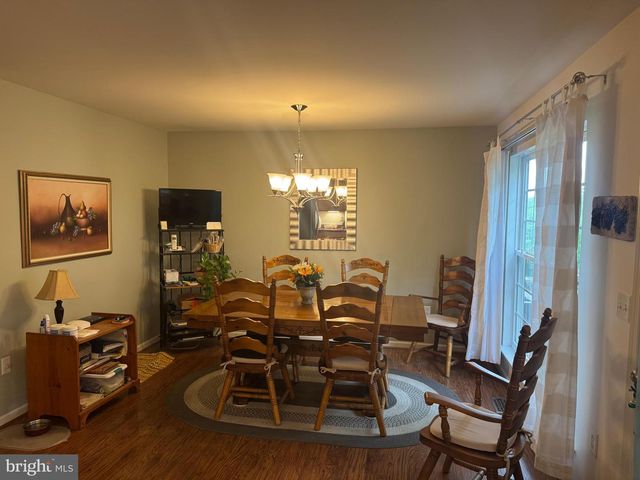 2716 EQUESTRIAN, York, PA 17402