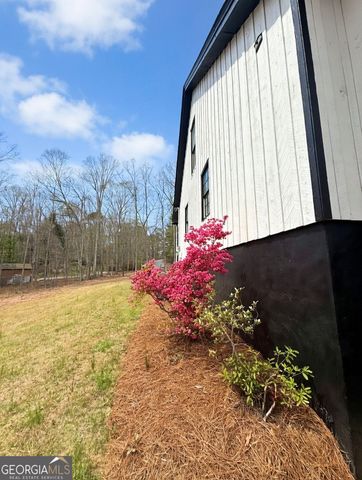 2725 Glendale Drive NE, Conyers, GA 30013