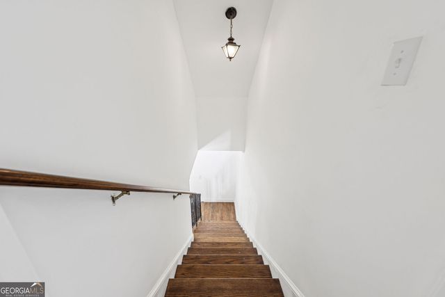 2725 Glendale Drive NE, Conyers, GA 30013