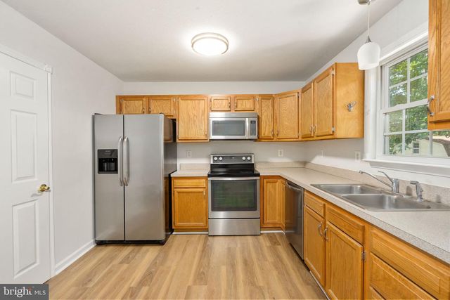 432 CORNWALL DR, Ruther Glen, VA 22546