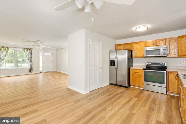 432 CORNWALL DR, Ruther Glen, VA 22546