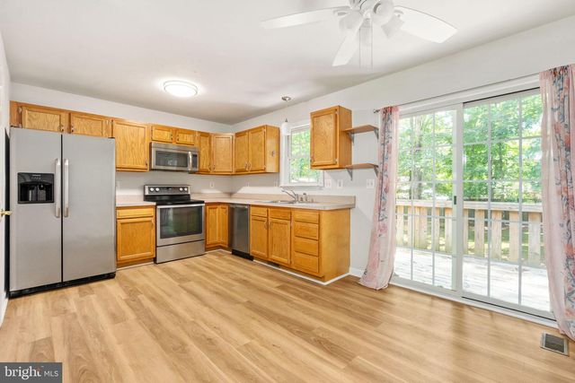 432 CORNWALL DR, Ruther Glen, VA 22546