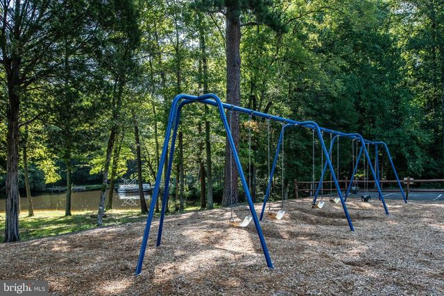 432 CORNWALL DR, Ruther Glen, VA 22546