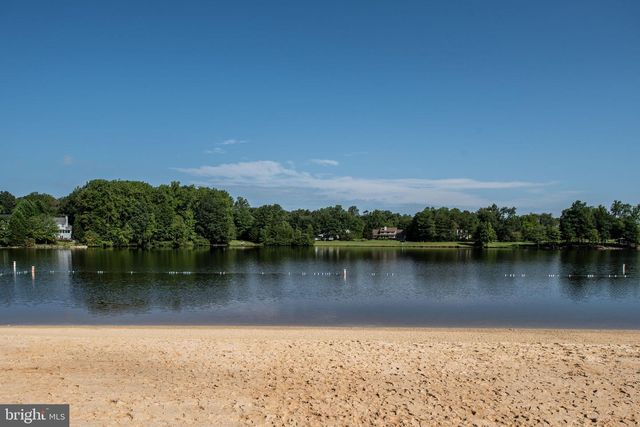432 CORNWALL DR, Ruther Glen, VA 22546