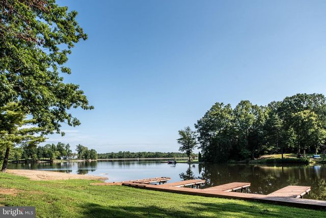 432 CORNWALL DR, Ruther Glen, VA 22546