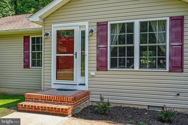432 CORNWALL DR, Ruther Glen, VA 22546