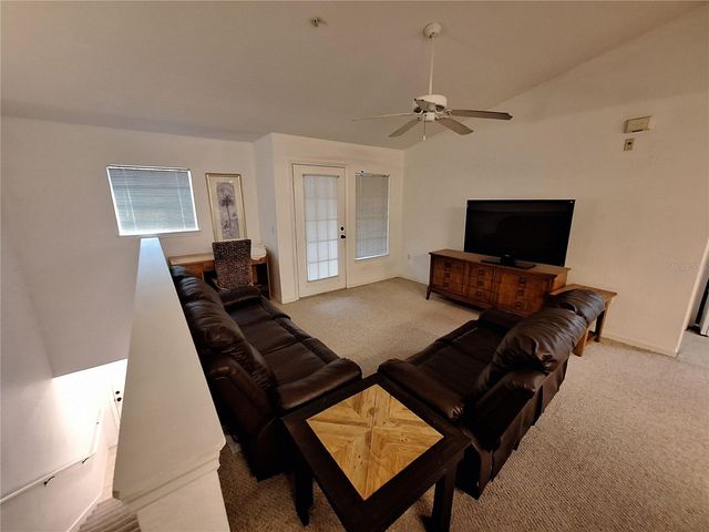 8809 MANOR LOOP 203, Bradenton, FL 34202