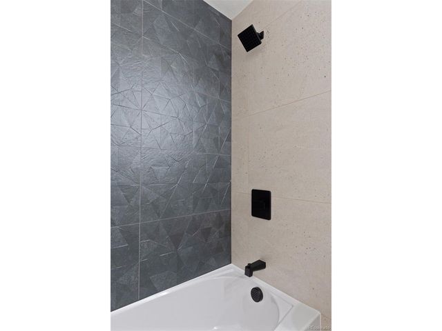 1464 W Lake Ave, Littleton, CO 80120