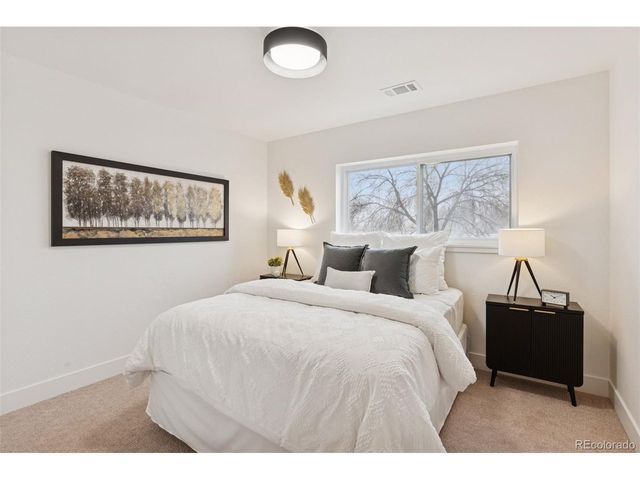 1464 W Lake Ave, Littleton, CO 80120