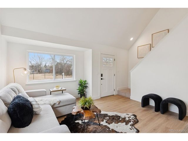 1464 W Lake Ave, Littleton, CO 80120