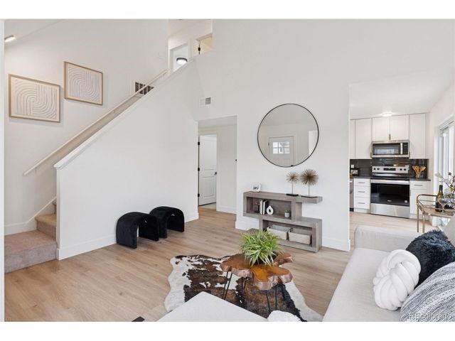 1464 W Lake Ave, Littleton, CO 80120