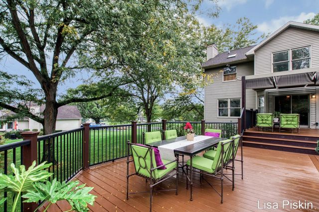 2197 Knollpoint Drive NE, Ada, MI 49301