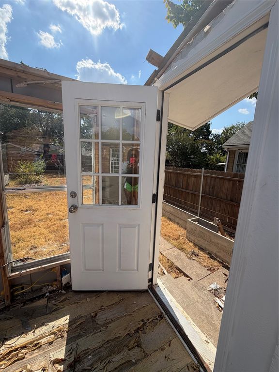 7131 Thurston Drive, Dallas, TX 75235 — photo 3