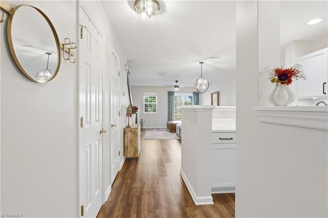 102 Tannenbaum Circle, Greensboro, NC 27410
