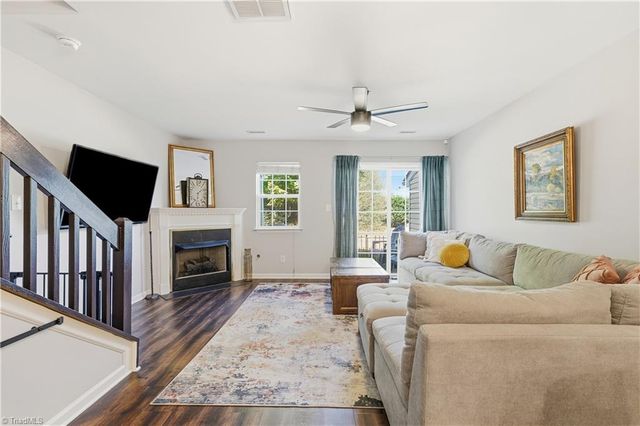 102 Tannenbaum Circle, Greensboro, NC 27410
