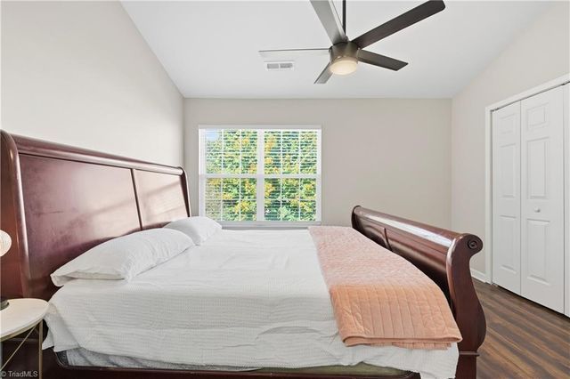 102 Tannenbaum Circle, Greensboro, NC 27410