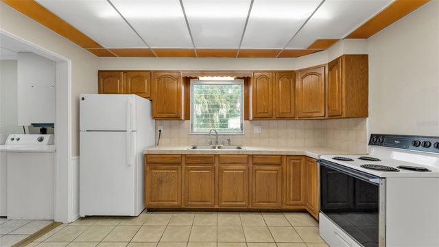 1644 PINEBERRY STREET, Lakeland, FL 33803