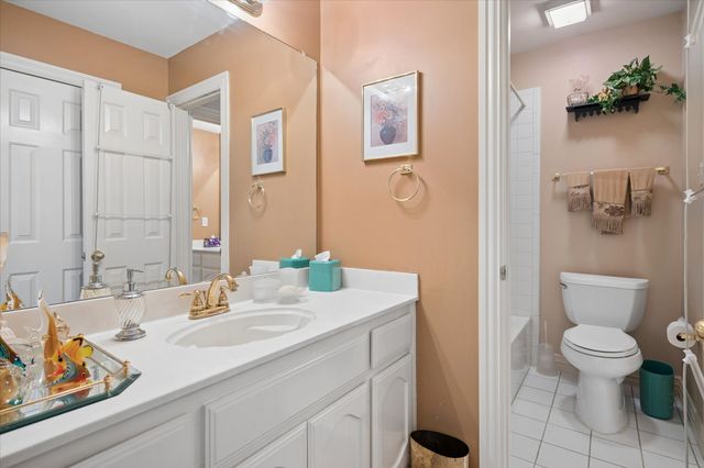 3852 Walden Way, Dallas, TX 75287